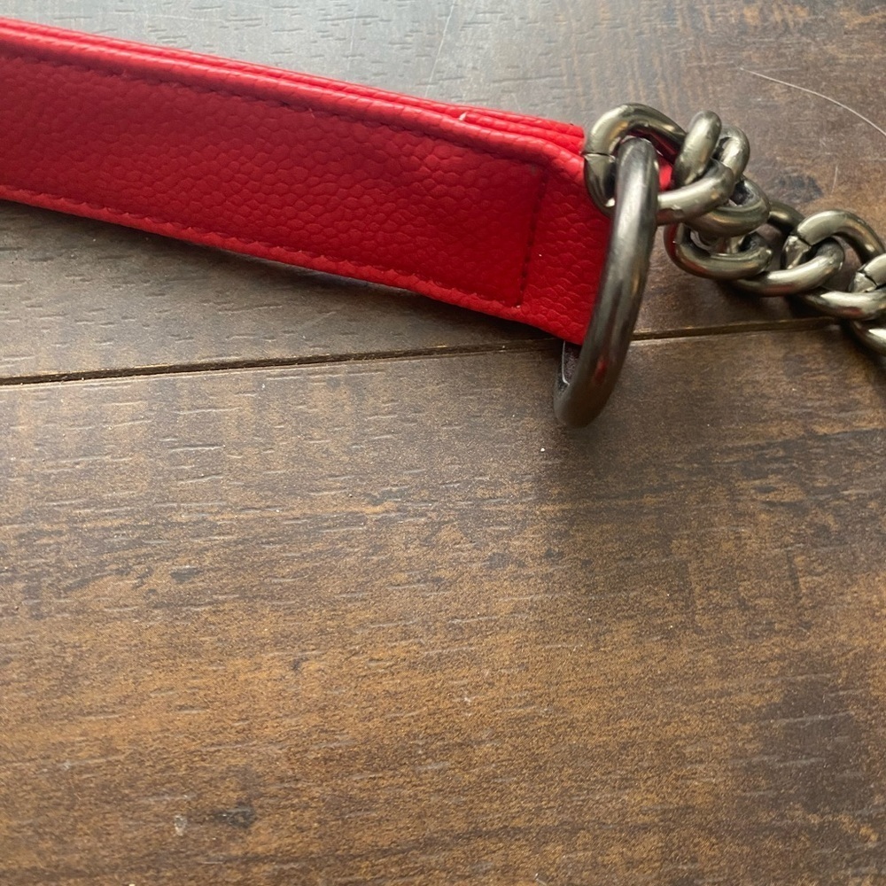 Red Quilted Crossbody Shoulder bag - Picture 8 of 16